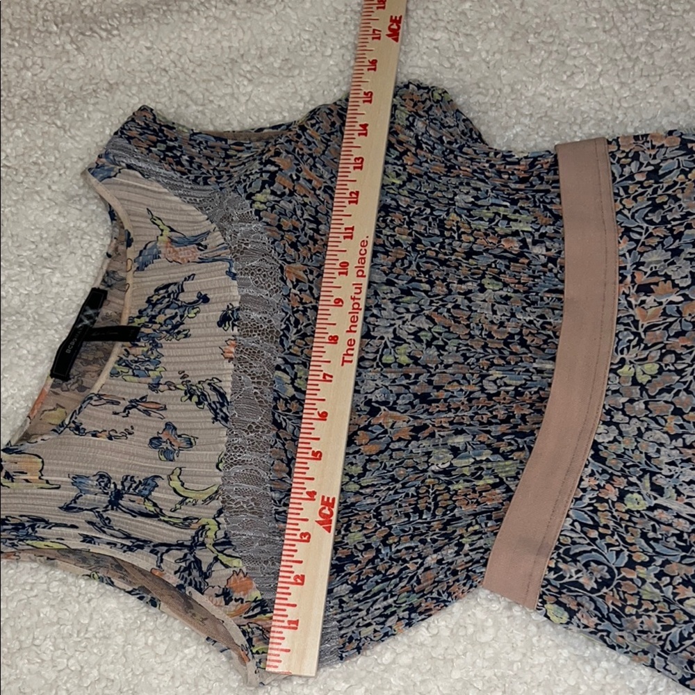 BCBGMaxAzria Women’s Silver, Peach and Blue Pleated Midi Dress SZ XXS - Picture 13 of 14